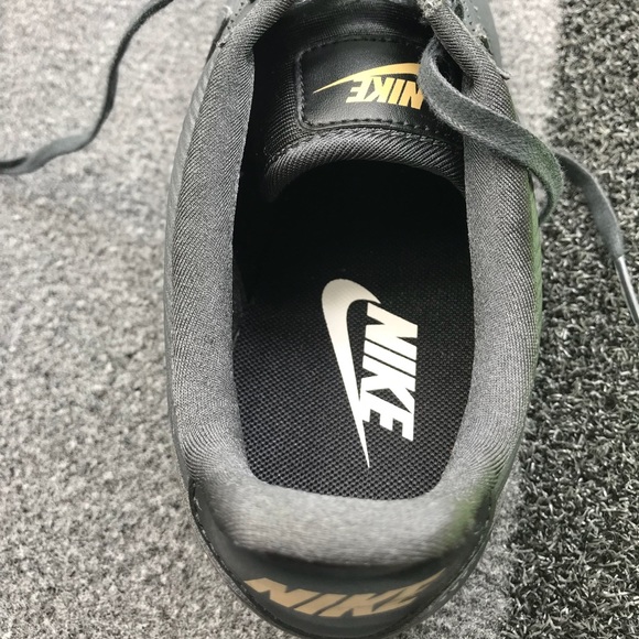 NWT Nike Classic Cortez LE PRM Dark Grey WMNS - Picture 8 of 8